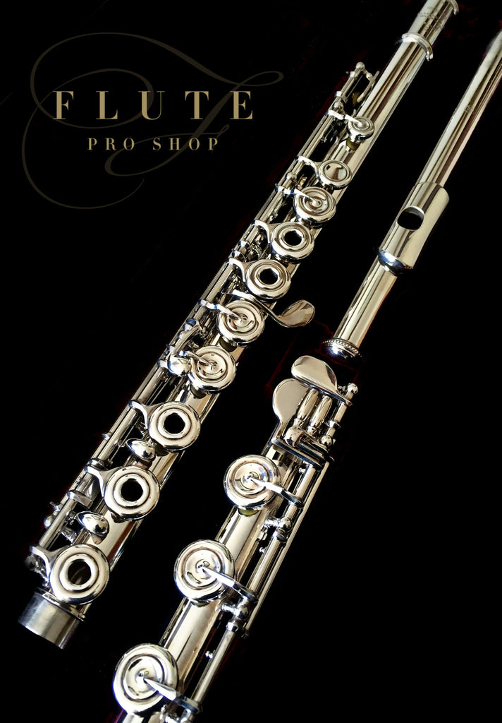 Yamaha 581 Flute No. 056599